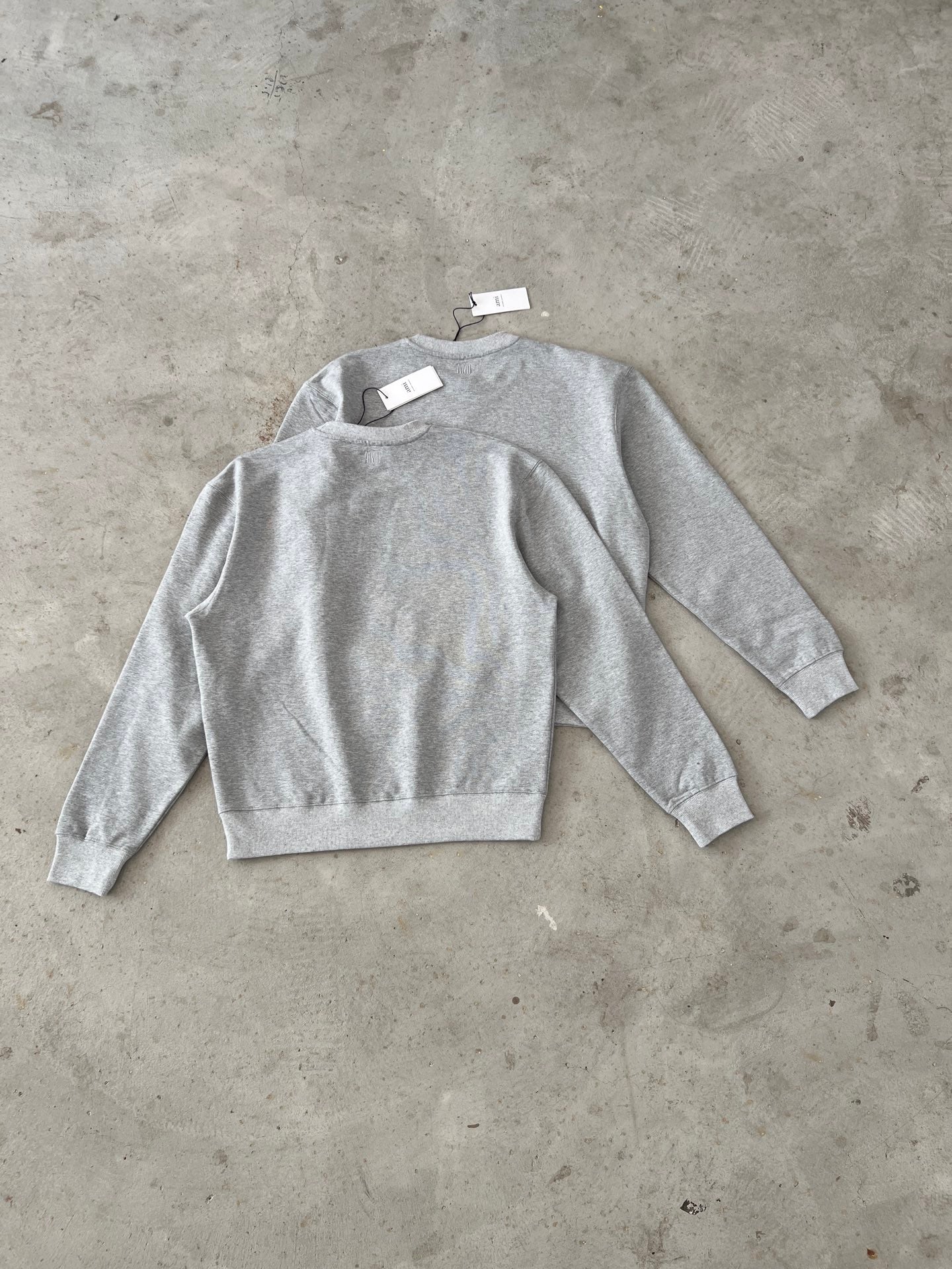 AMI 刺繡衛衣