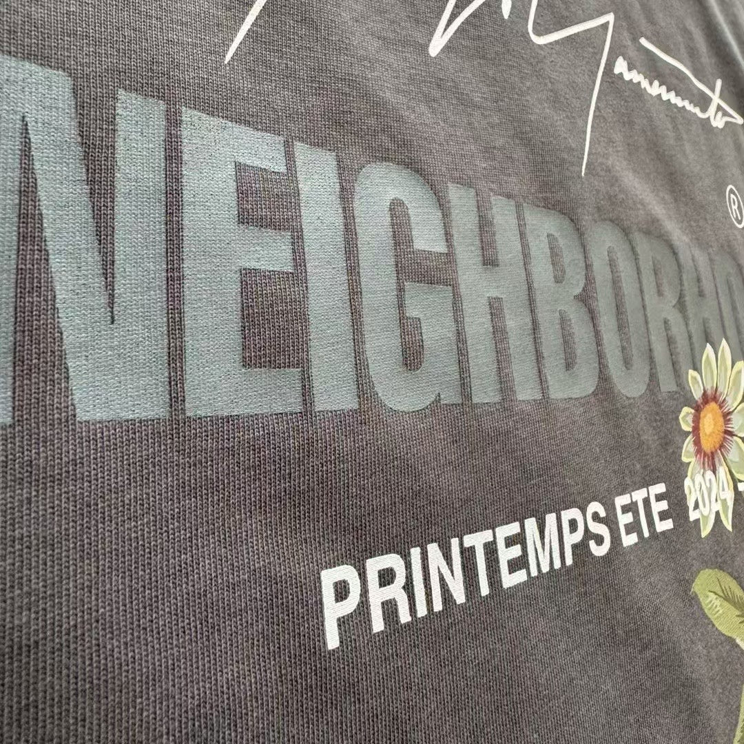 Neighbourhood flower tee