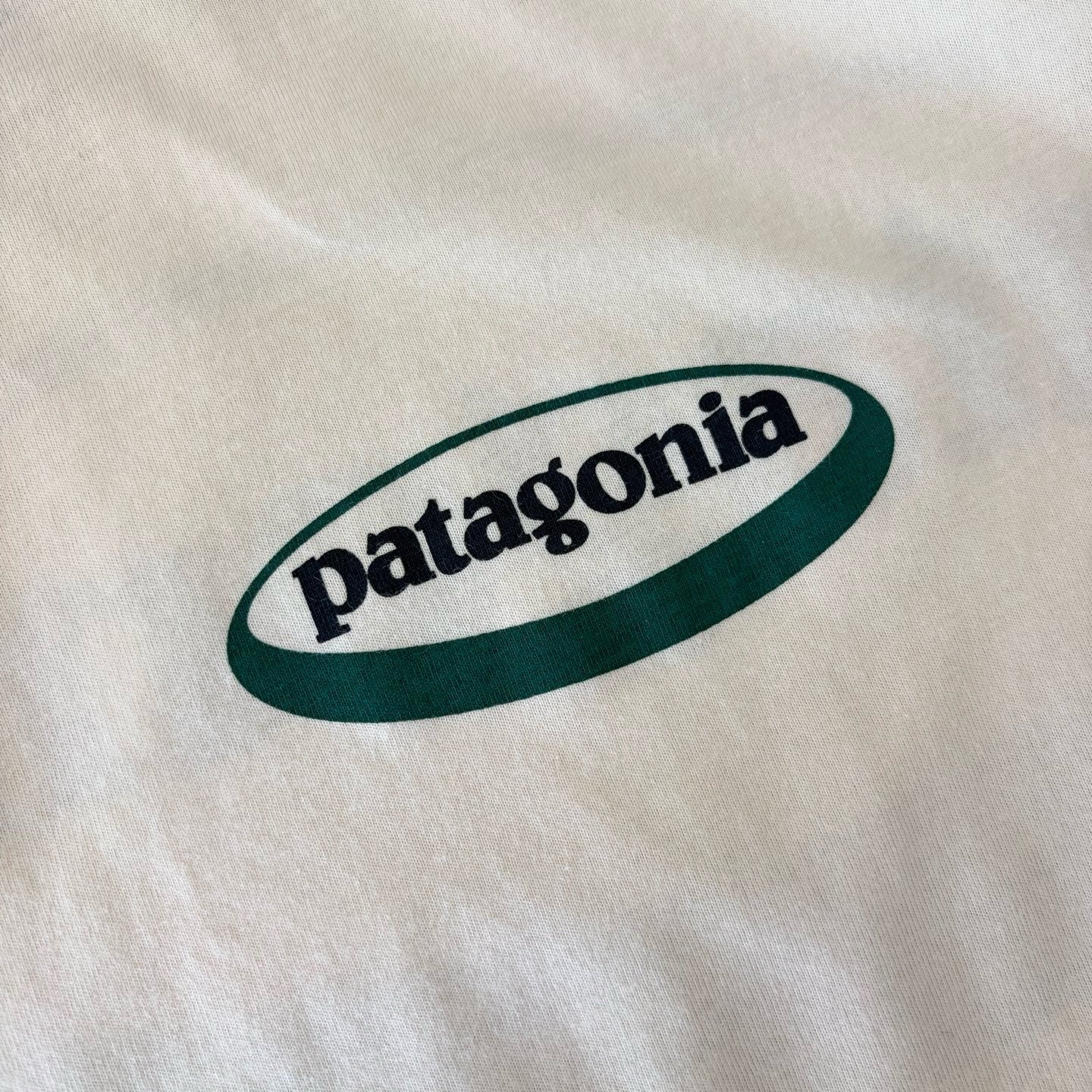 Patagonia 防曬衫