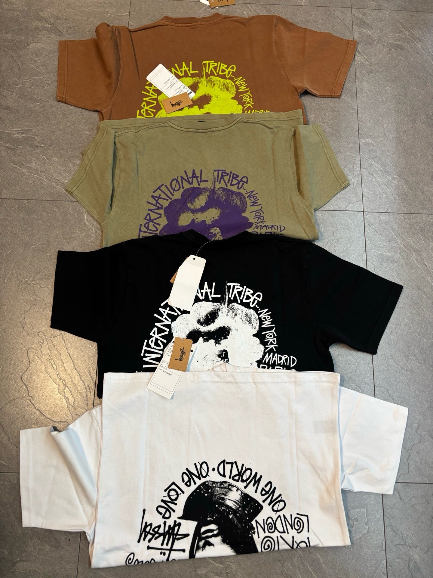 Stussy logo tee