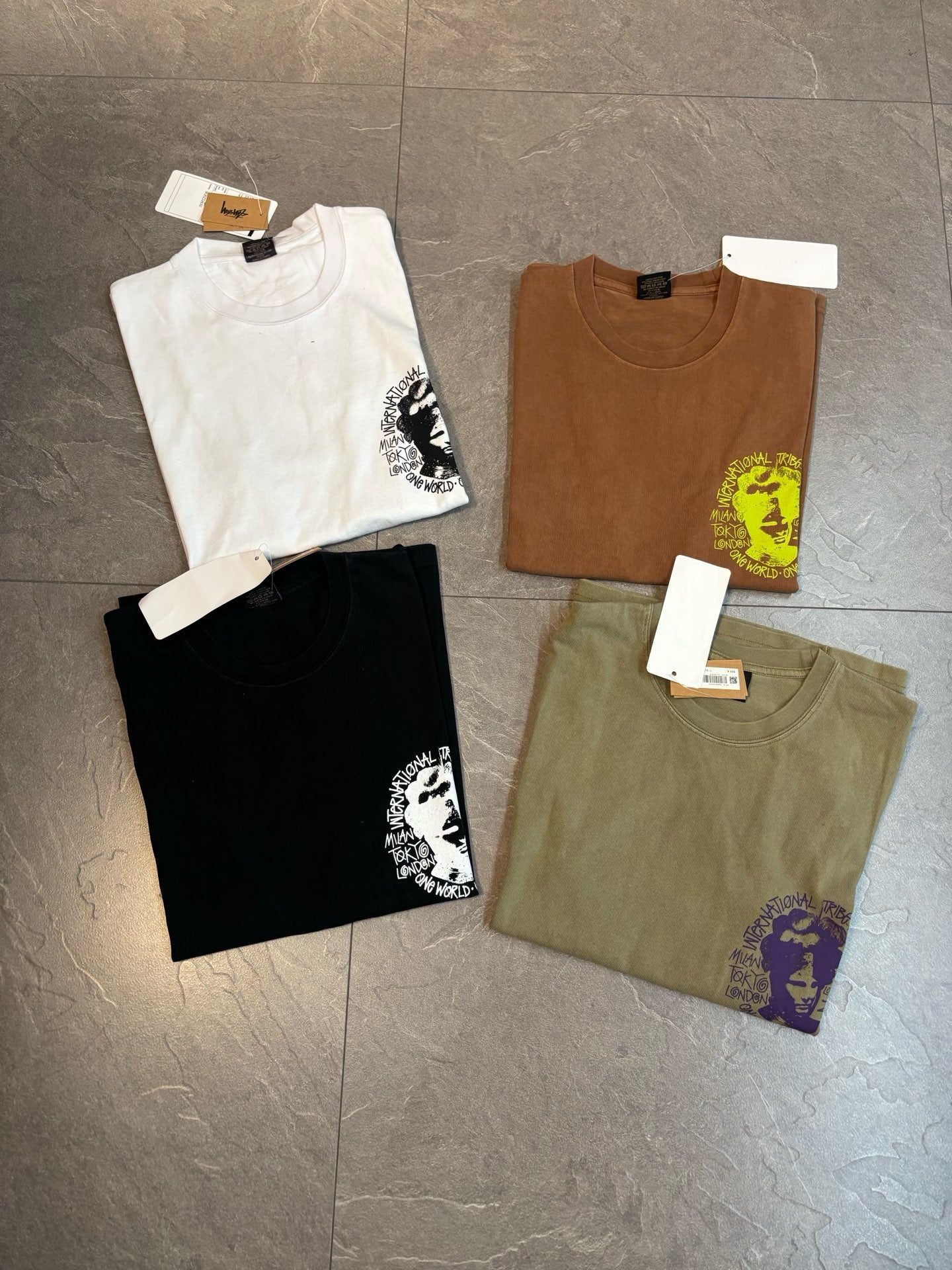 Stussy logo tee