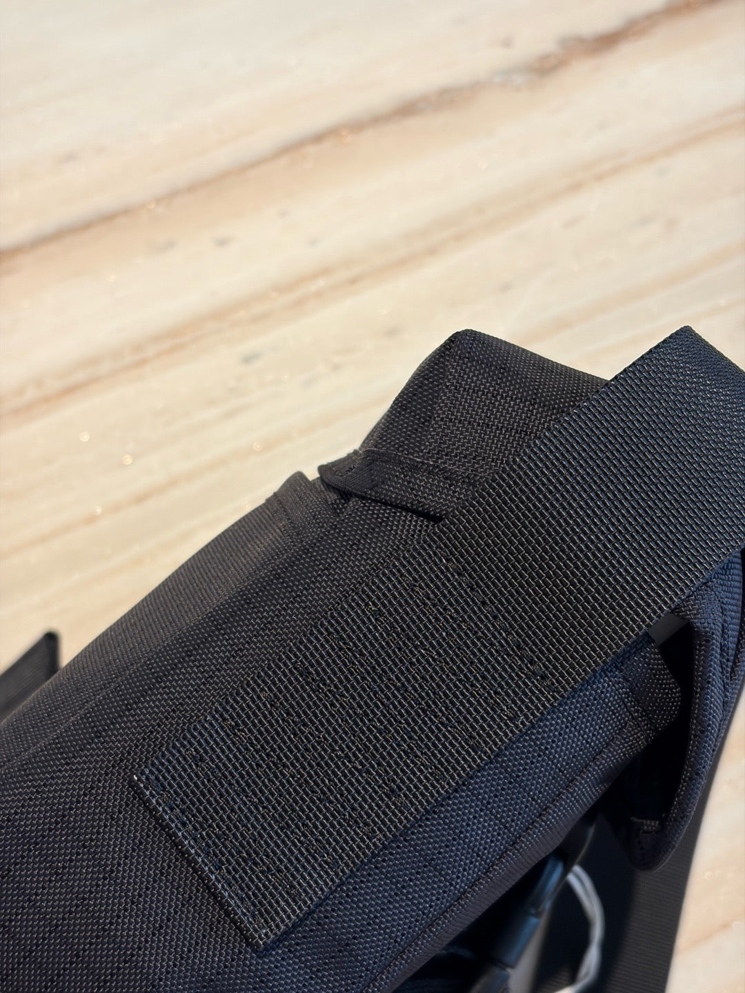Acne studio 相機袋