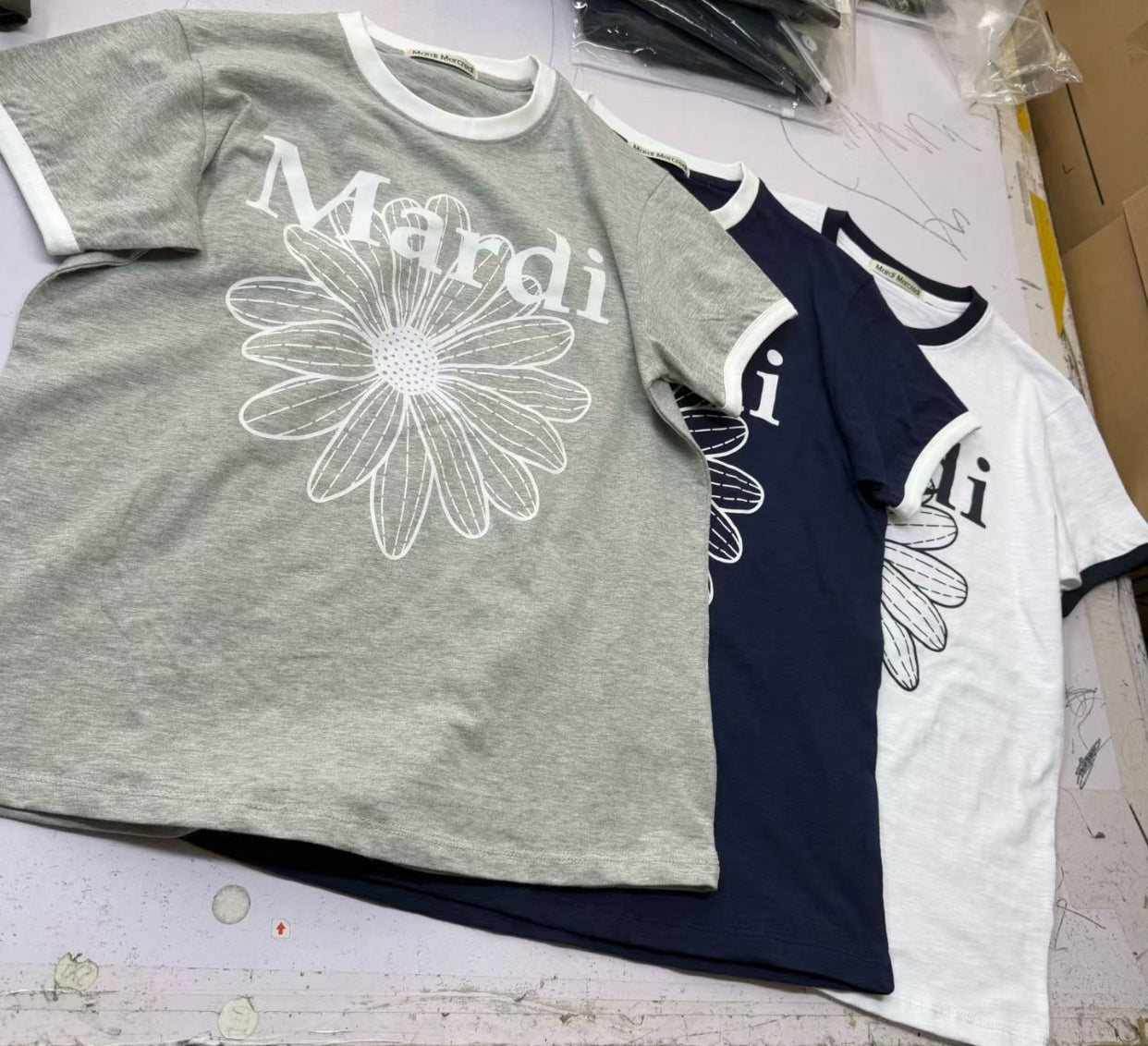 Mardi撞色印花tee