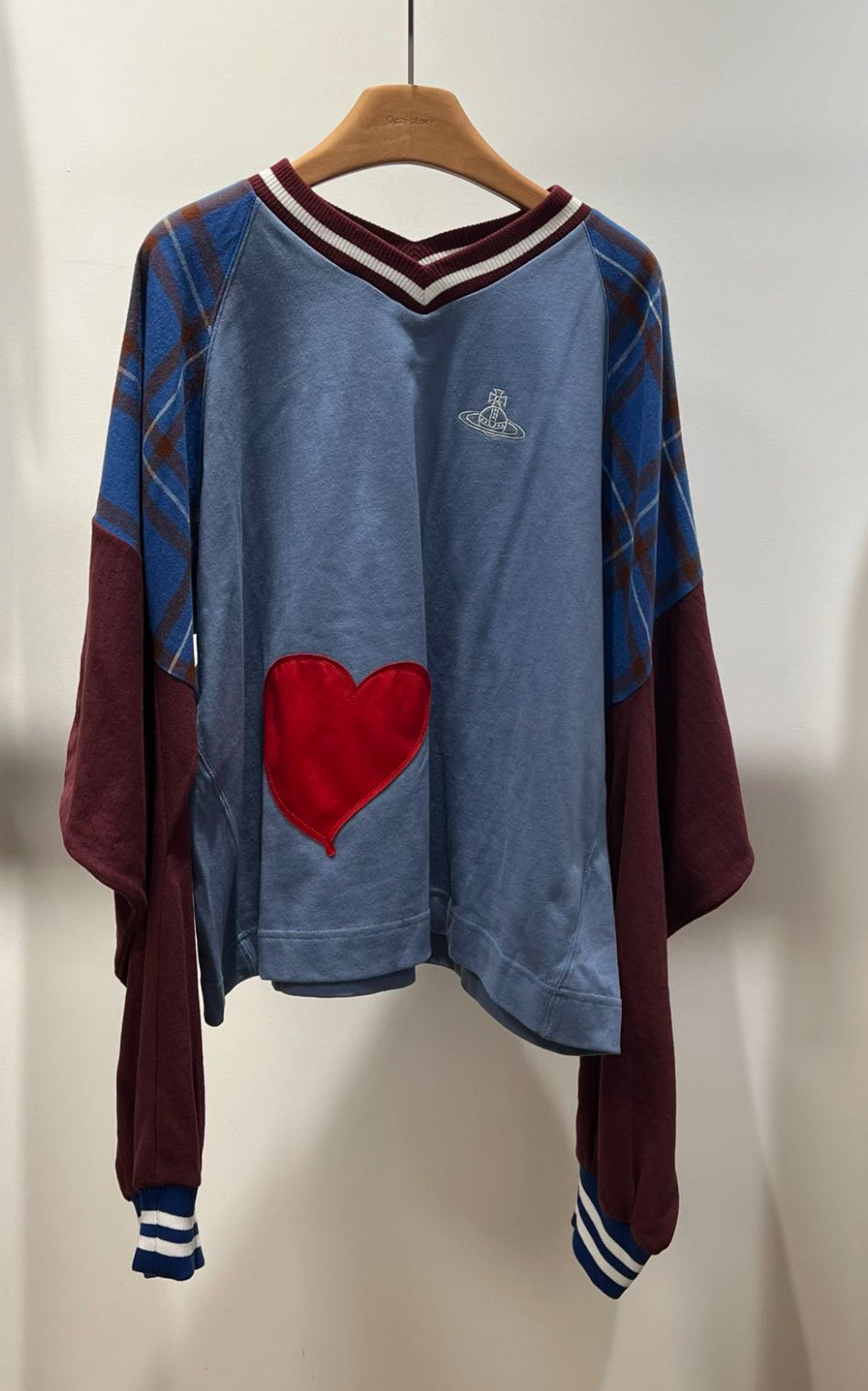 Vivienne Westwood 心心接拼衛衣