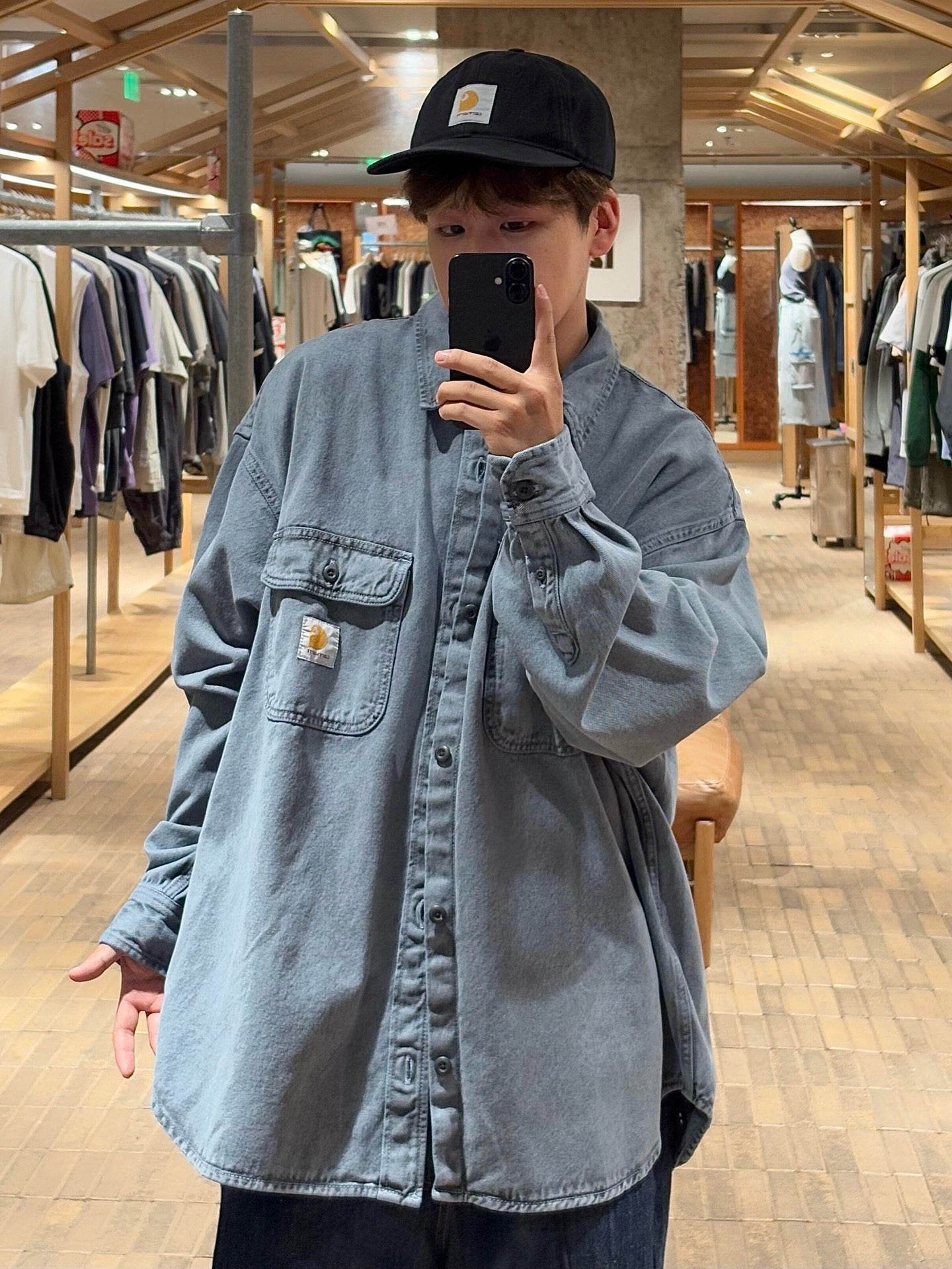 Carhartt 牛仔外套