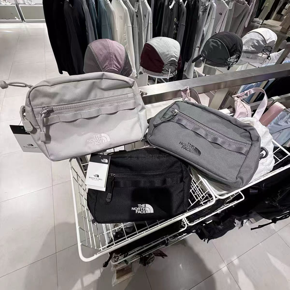 TNF斜咩袋