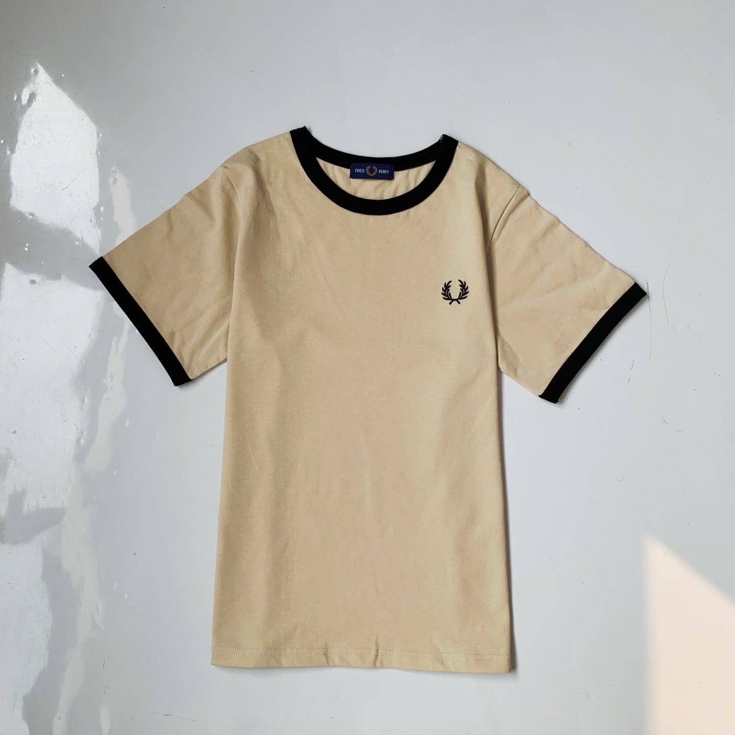 Fred perry撞色 tee