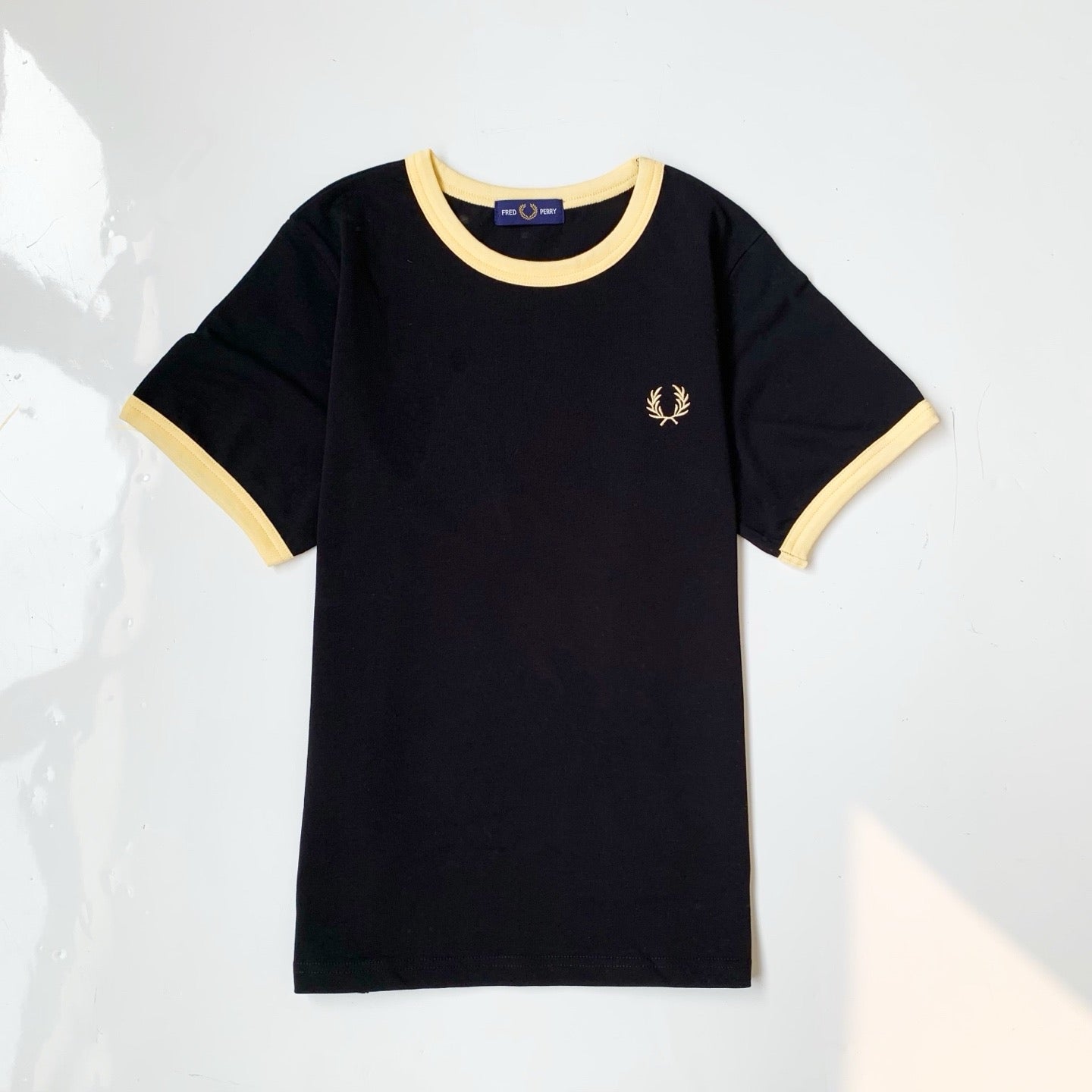 Fred perry撞色tee