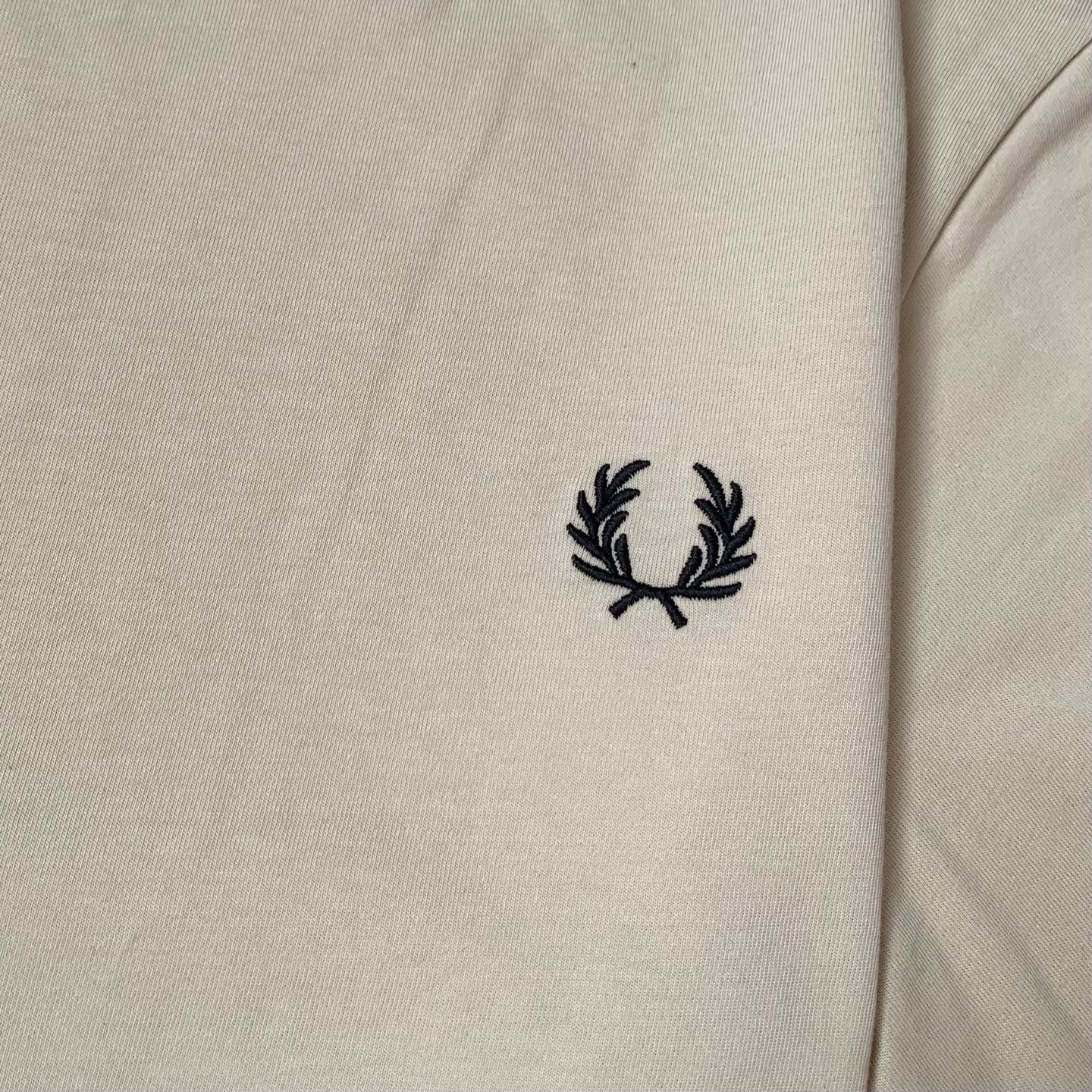 Fred perry撞色 tee
