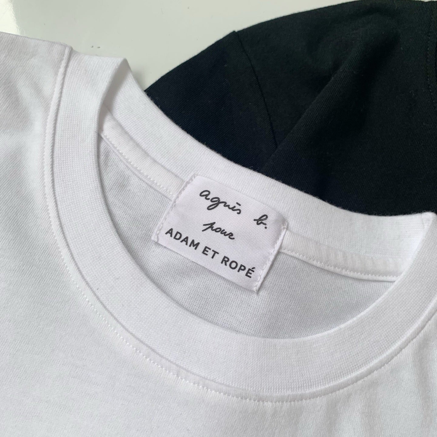 Agnes b 圓領logo tee