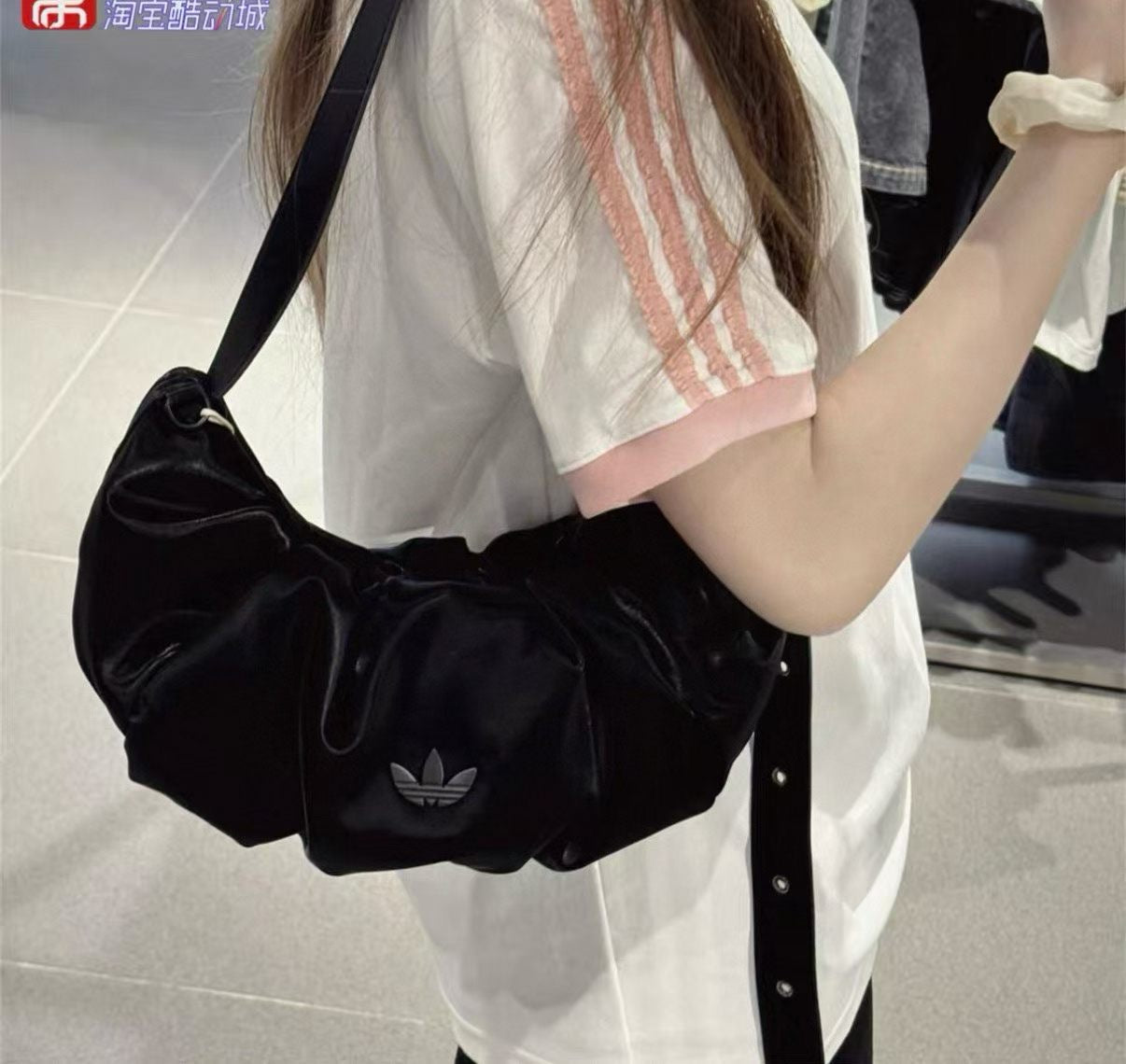 Adidas 雲朵袋