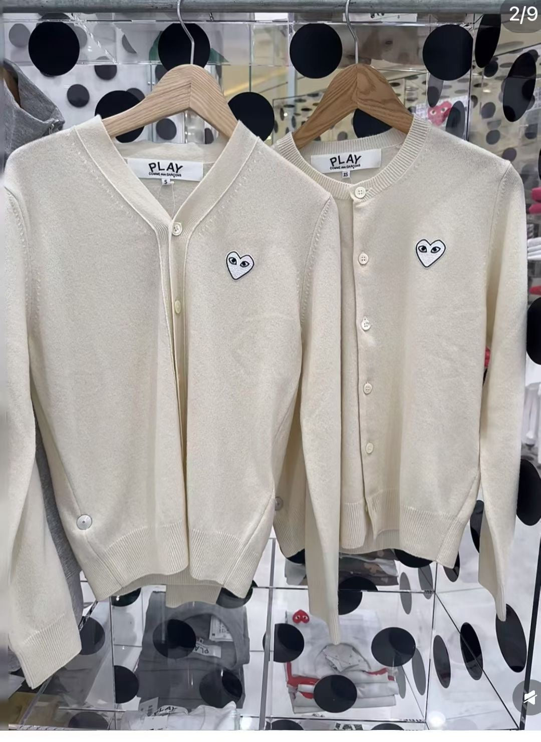 CDG play V領白心cardigan