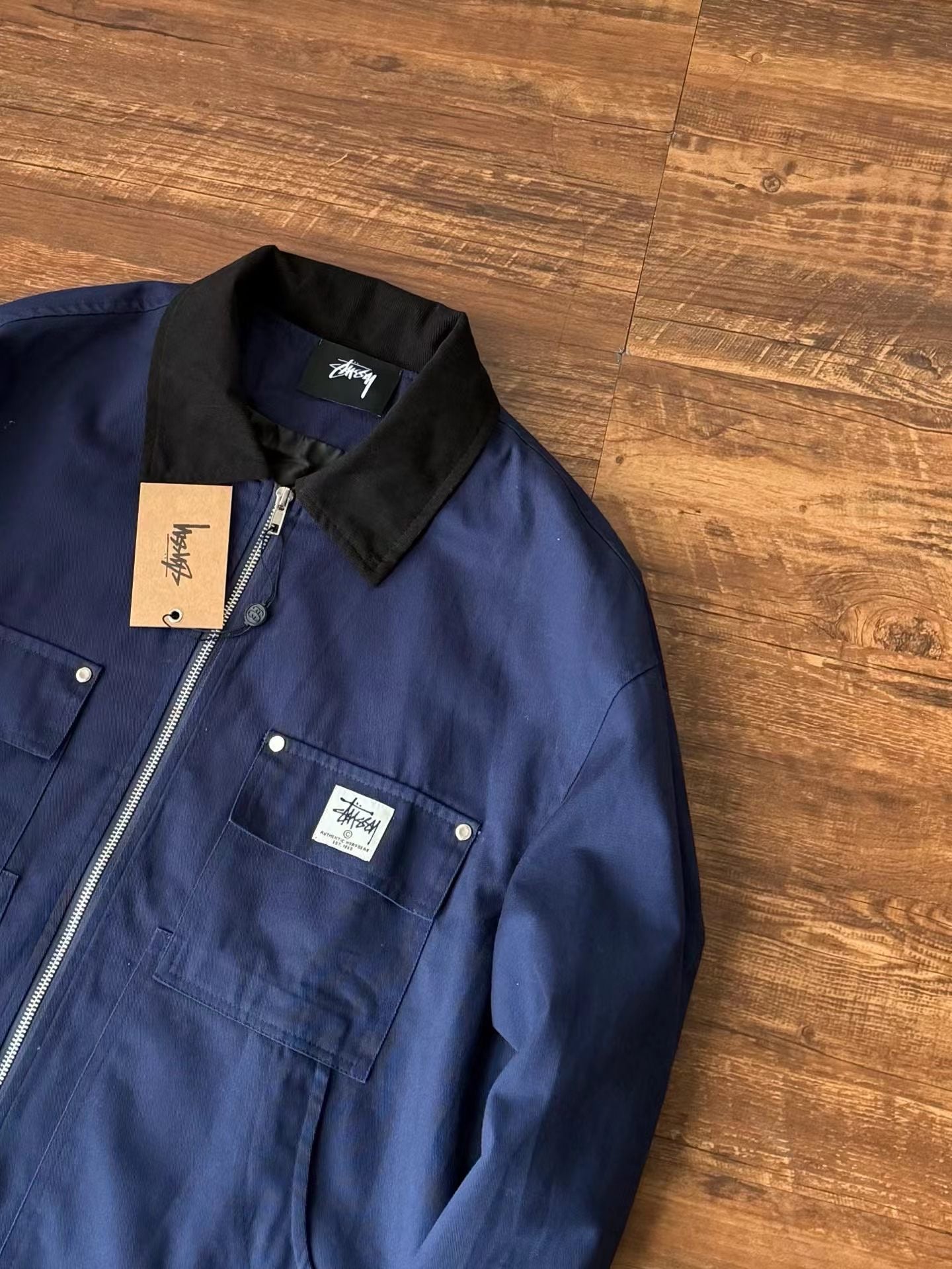 Stussy 外套