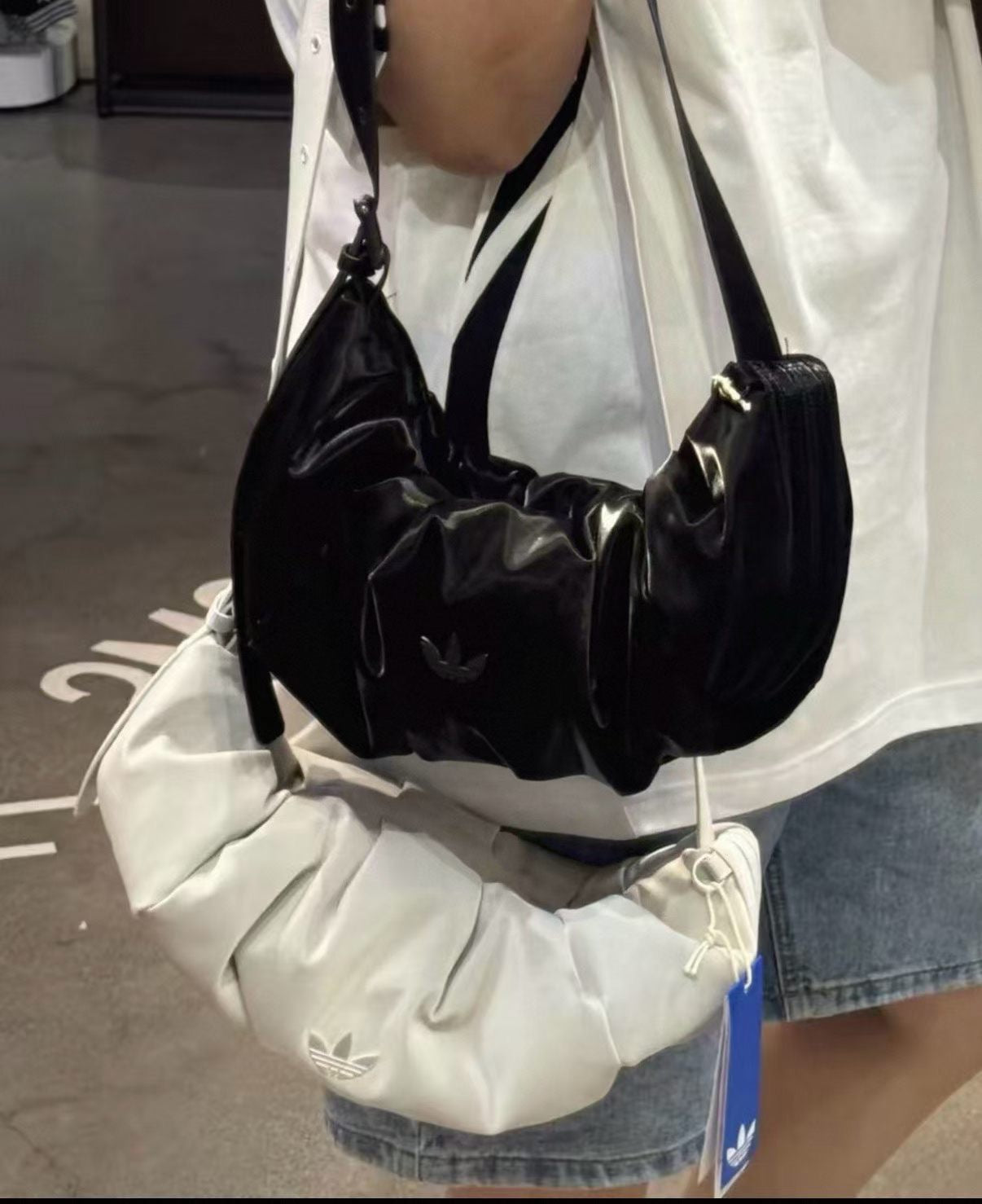 Adidas 雲朵袋