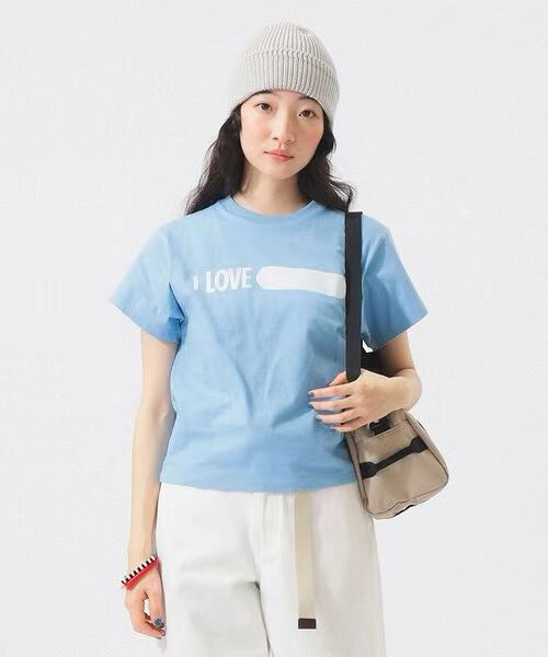 Champion love logo tee
