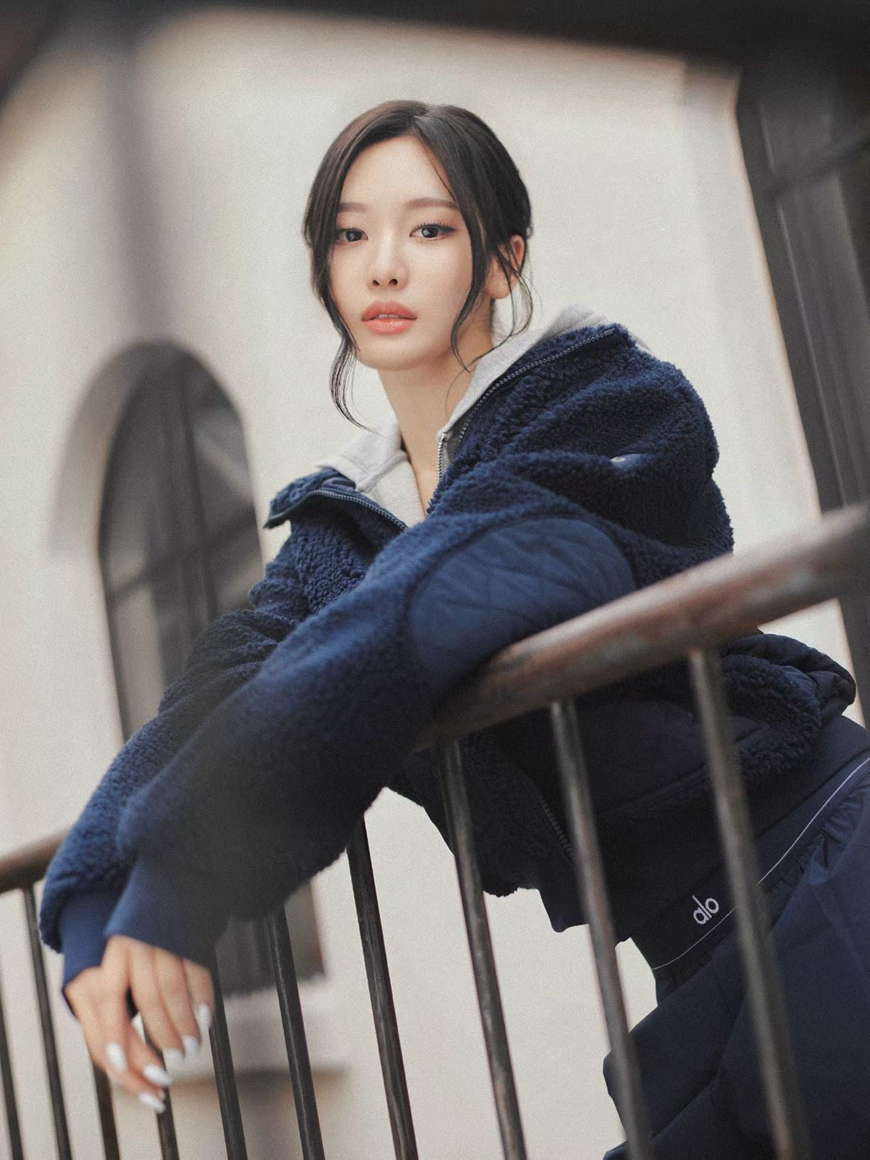 Alo羊羔搖粒絨外套