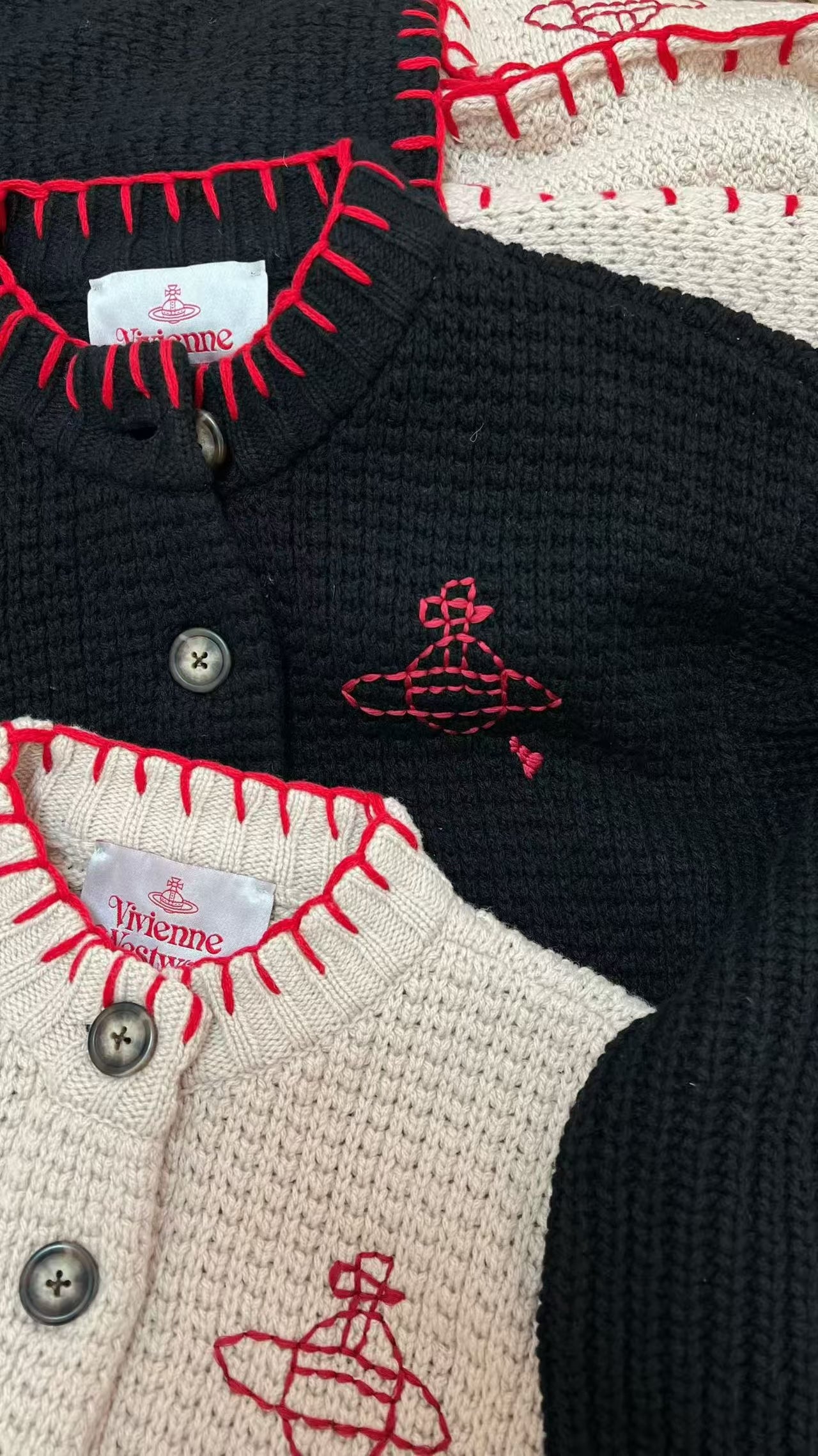 Vivienne Westwood sweater 連頸巾