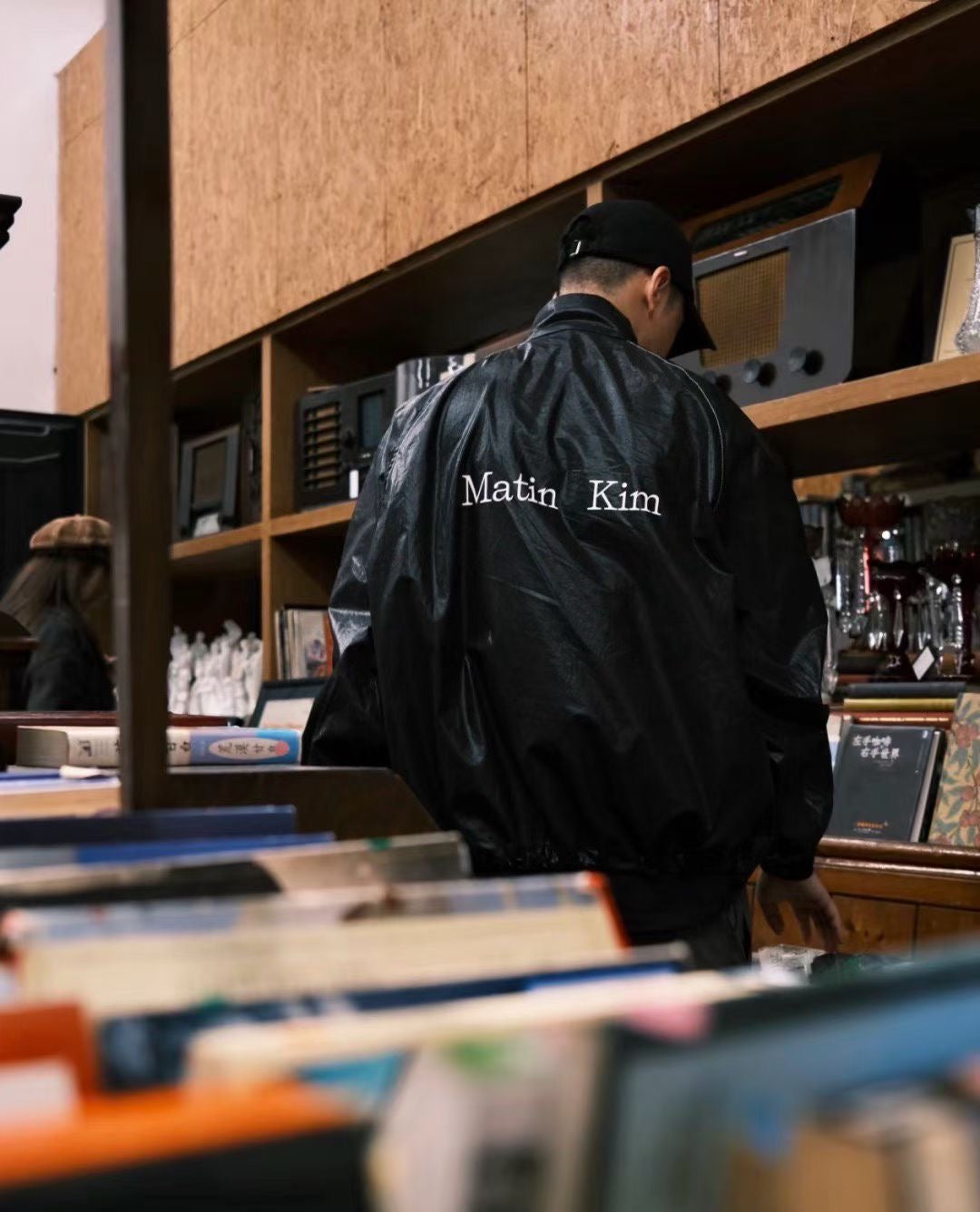 Matin kim 亮面jacket