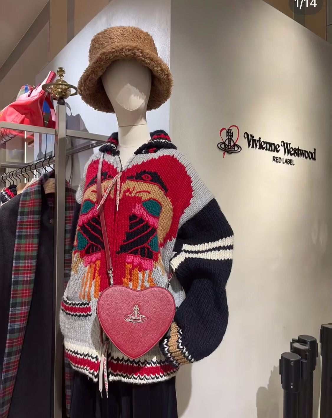 Vivienne Westwood 民族pattern sweater
