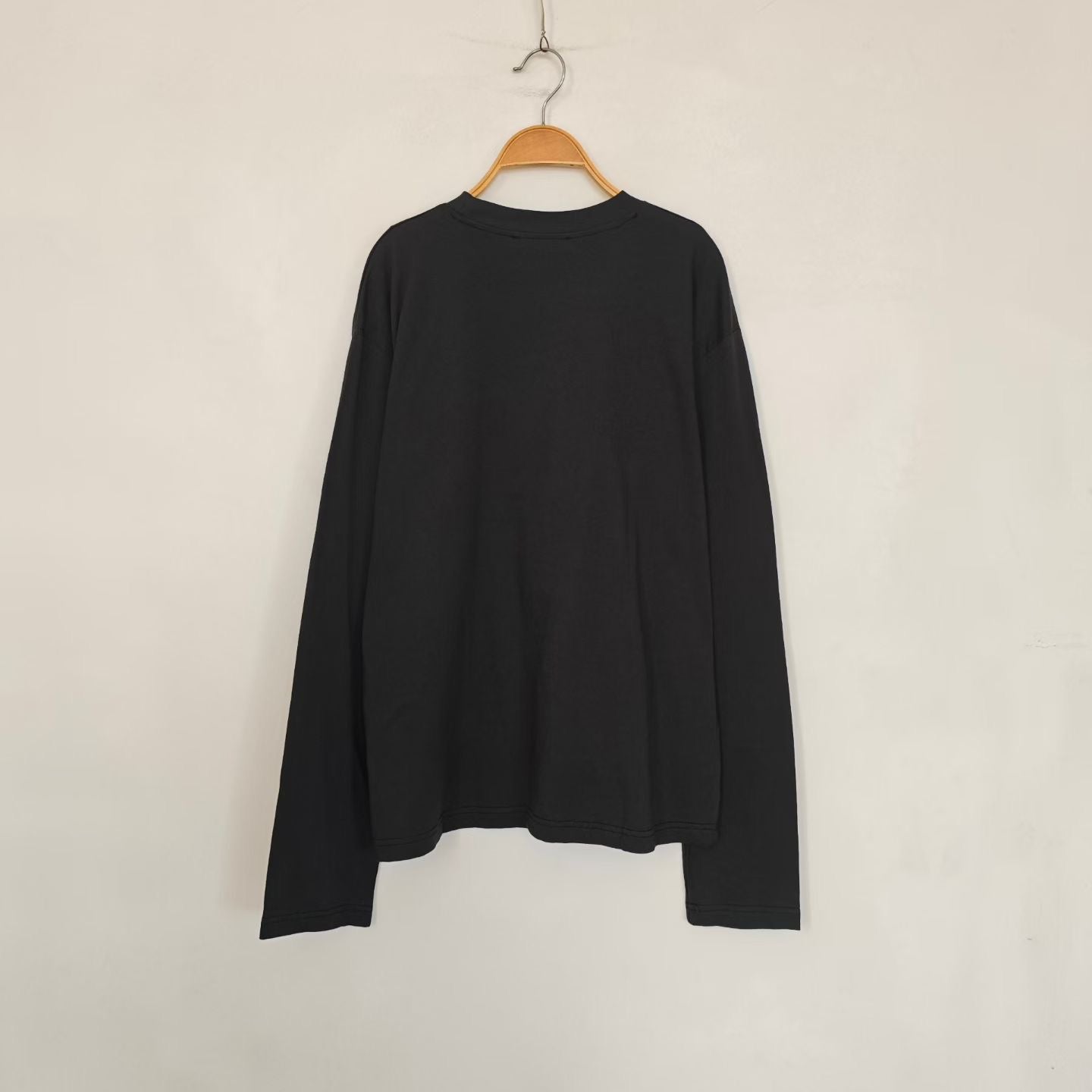 Acne studios 塗鴉tee