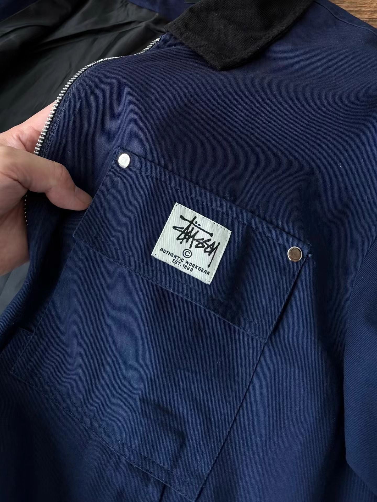 Stussy 外套