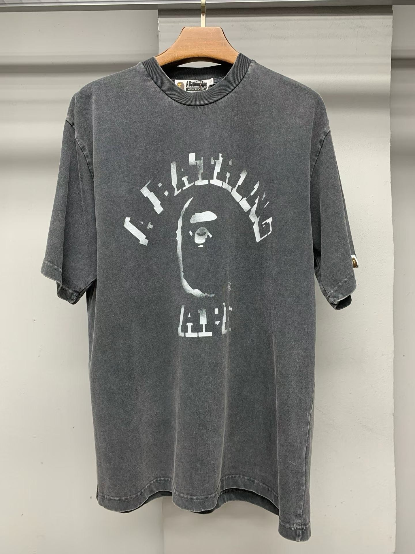 A bathing ape 扎染tee