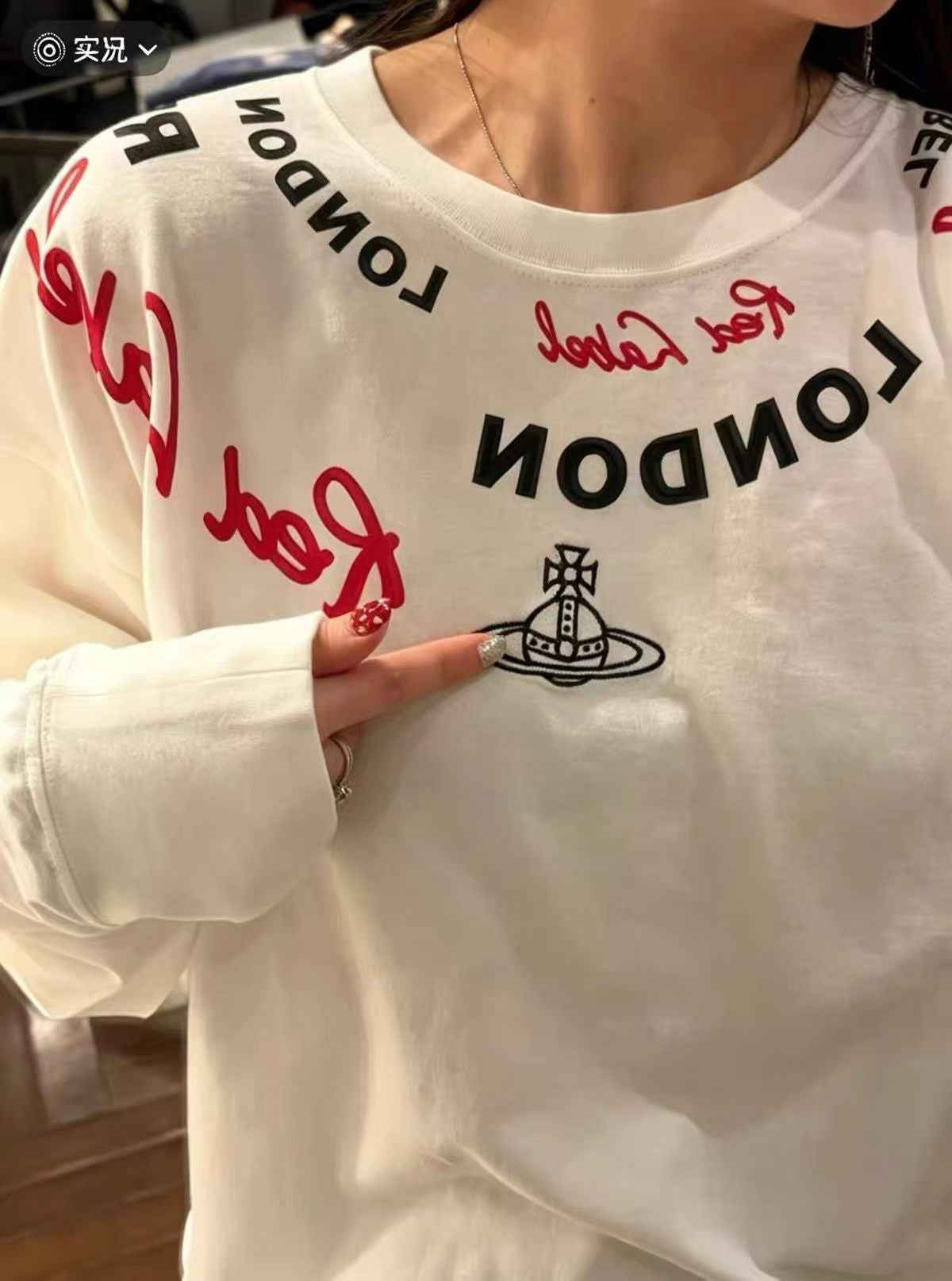 Vivienne Westwood刺繡tee