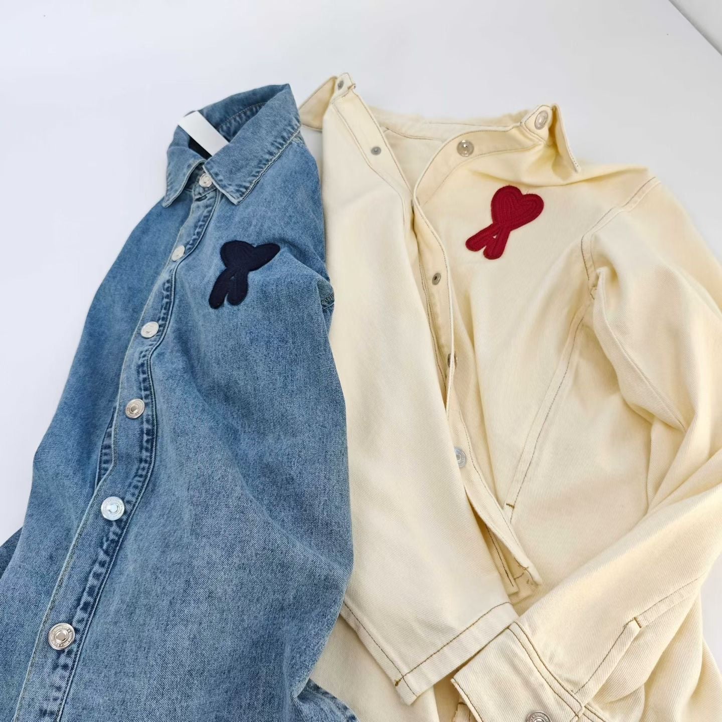 AMI 刺繡大logo牛仔裇衫