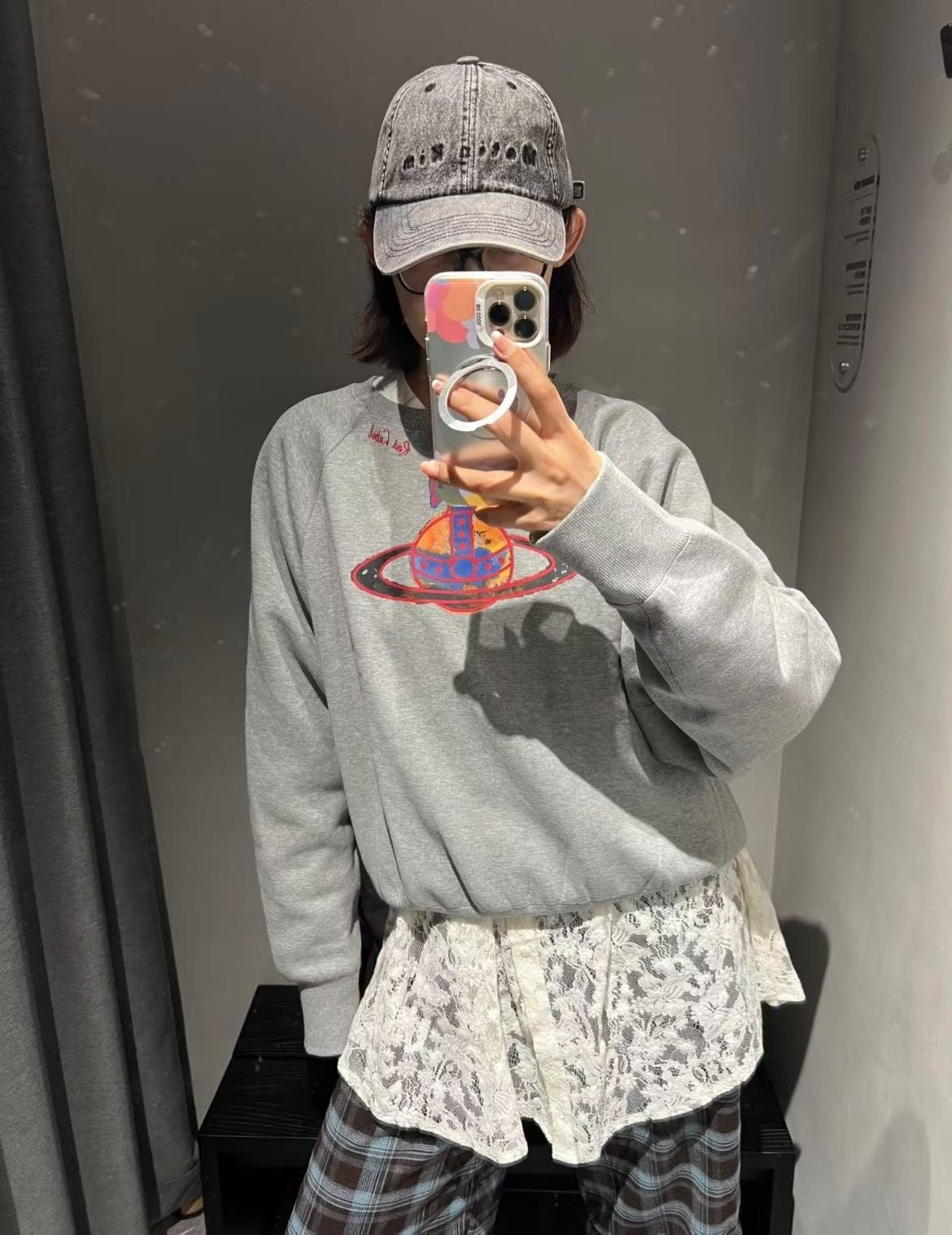Vivienne Westwood土星抓絨衛衣