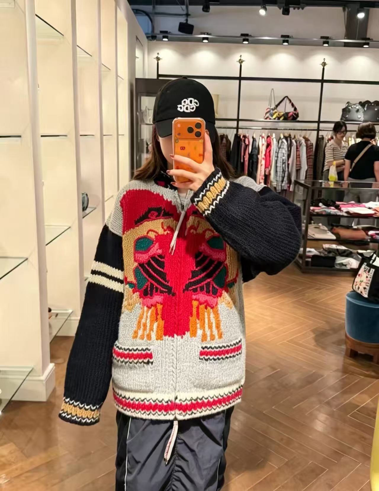 Vivienne Westwood 民族pattern sweater