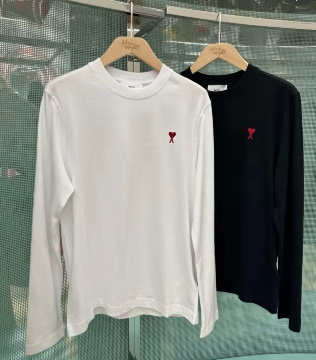Ami 純色logo tee