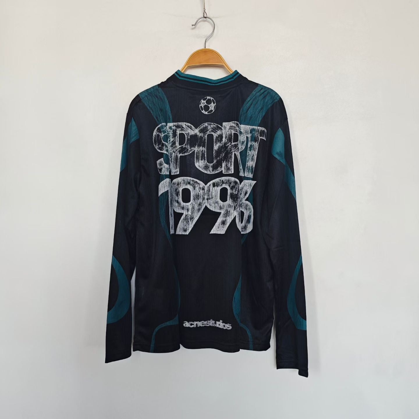 Acne studios 蝴蝶結足球長袖tee