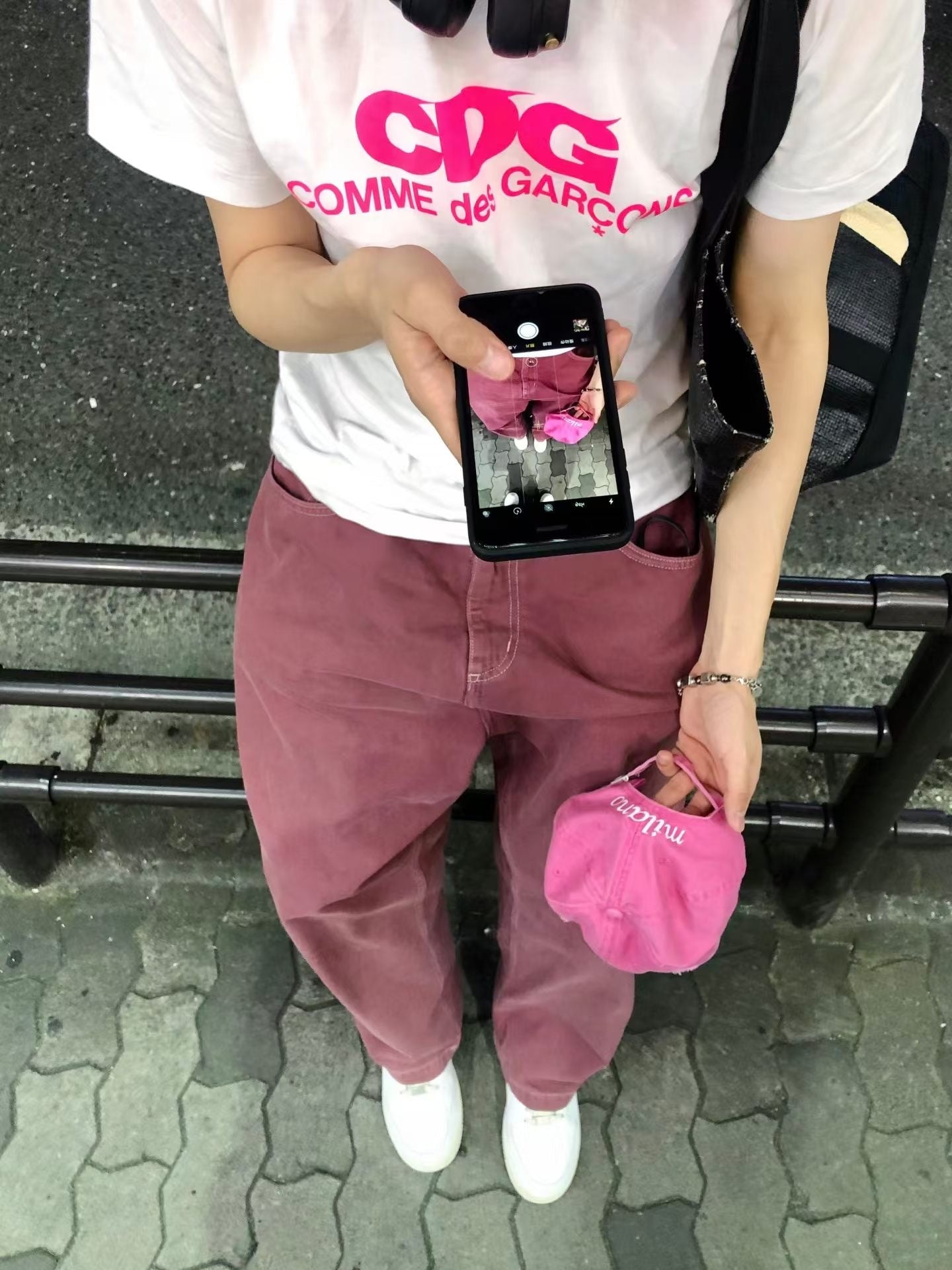 CDG play 粉紅logo tee