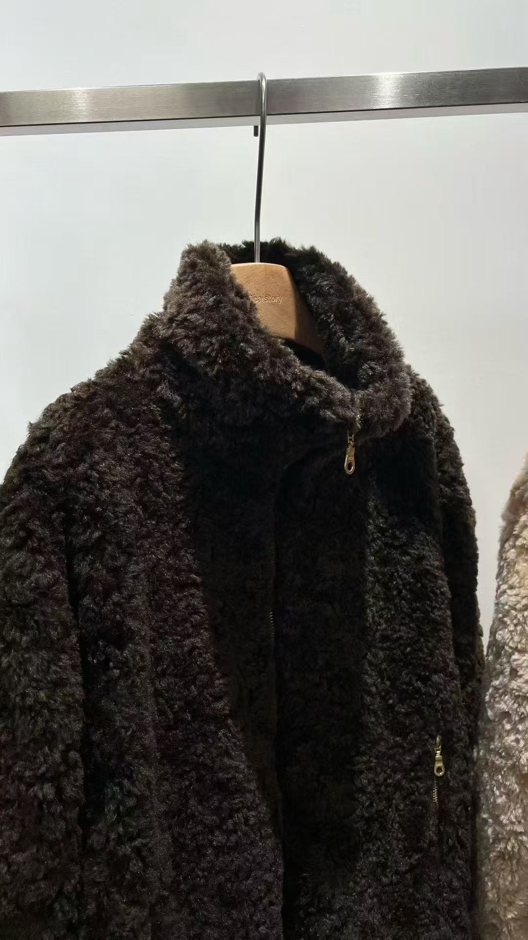 Pou Dou Dou毛毛外套