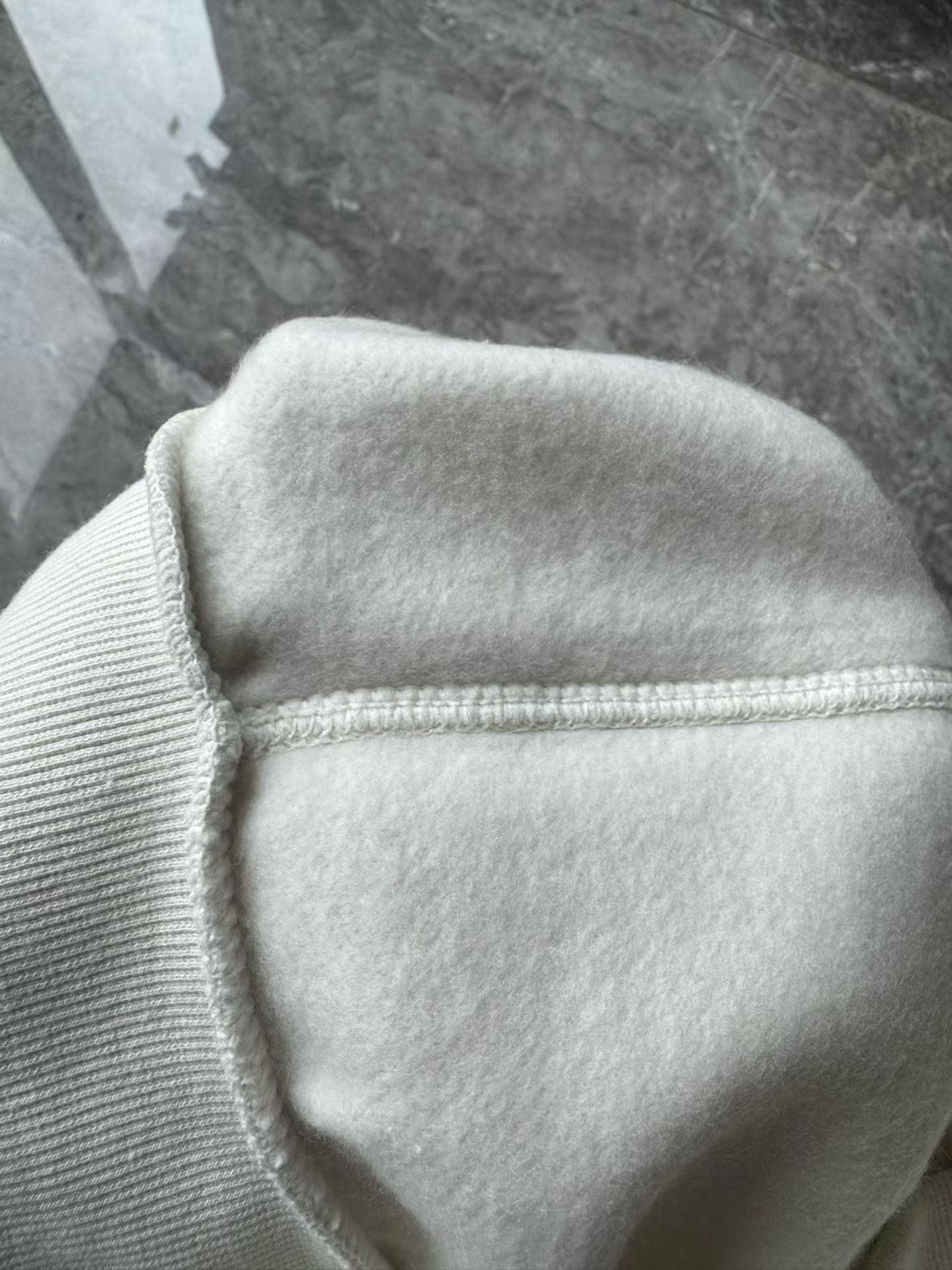 Lululemon 抓絨衛衣