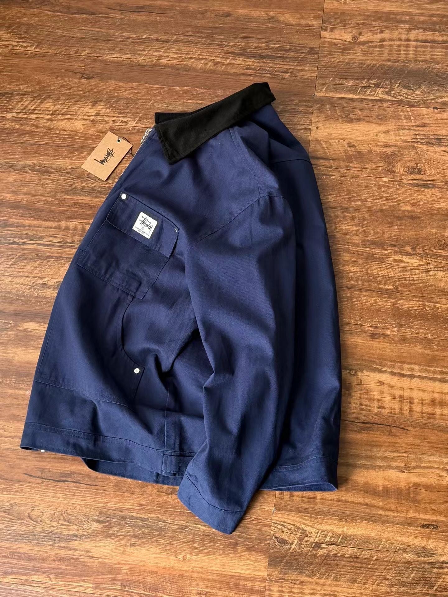 Stussy 外套