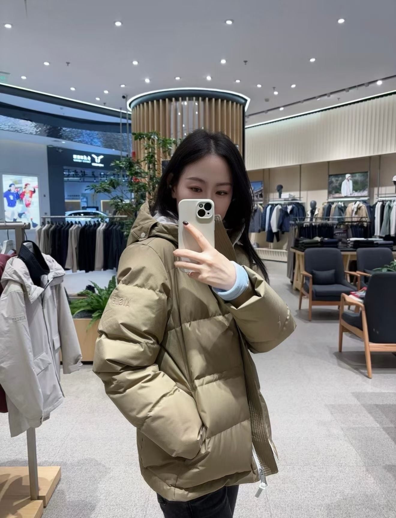 Aigle Gero Tex 羽絨