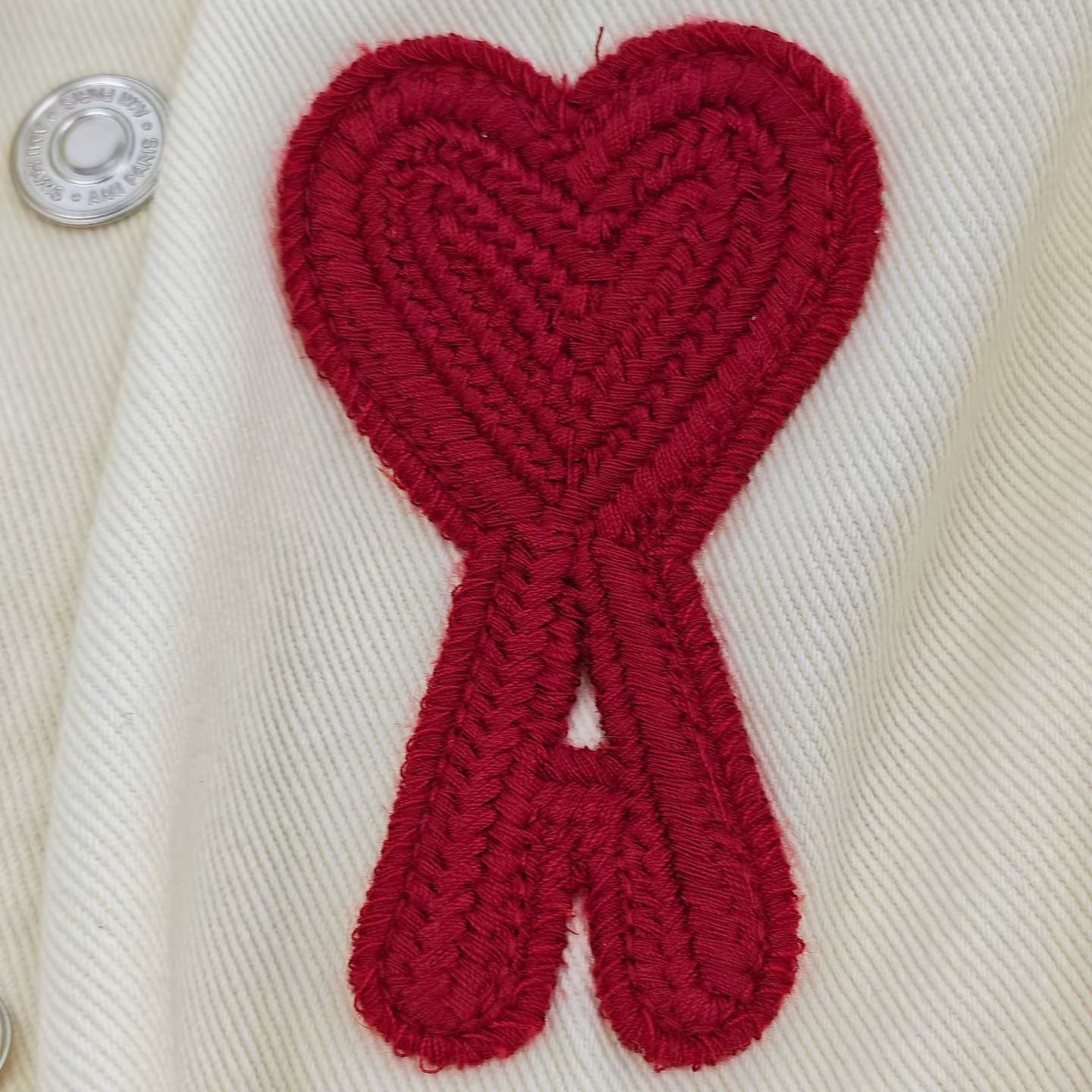 AMI 刺繡大logo牛仔裇衫