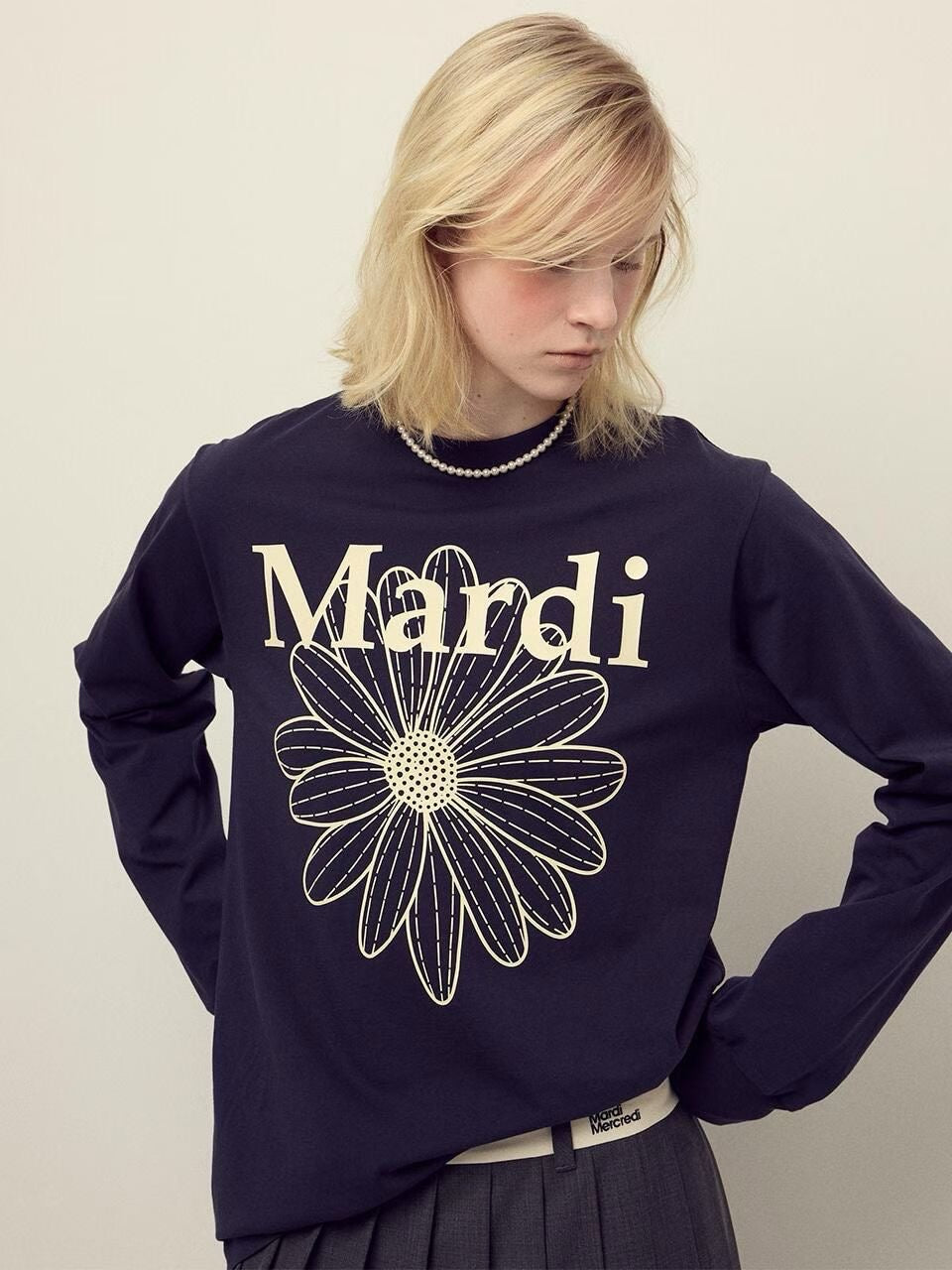 Mardi Mercredi logo tee