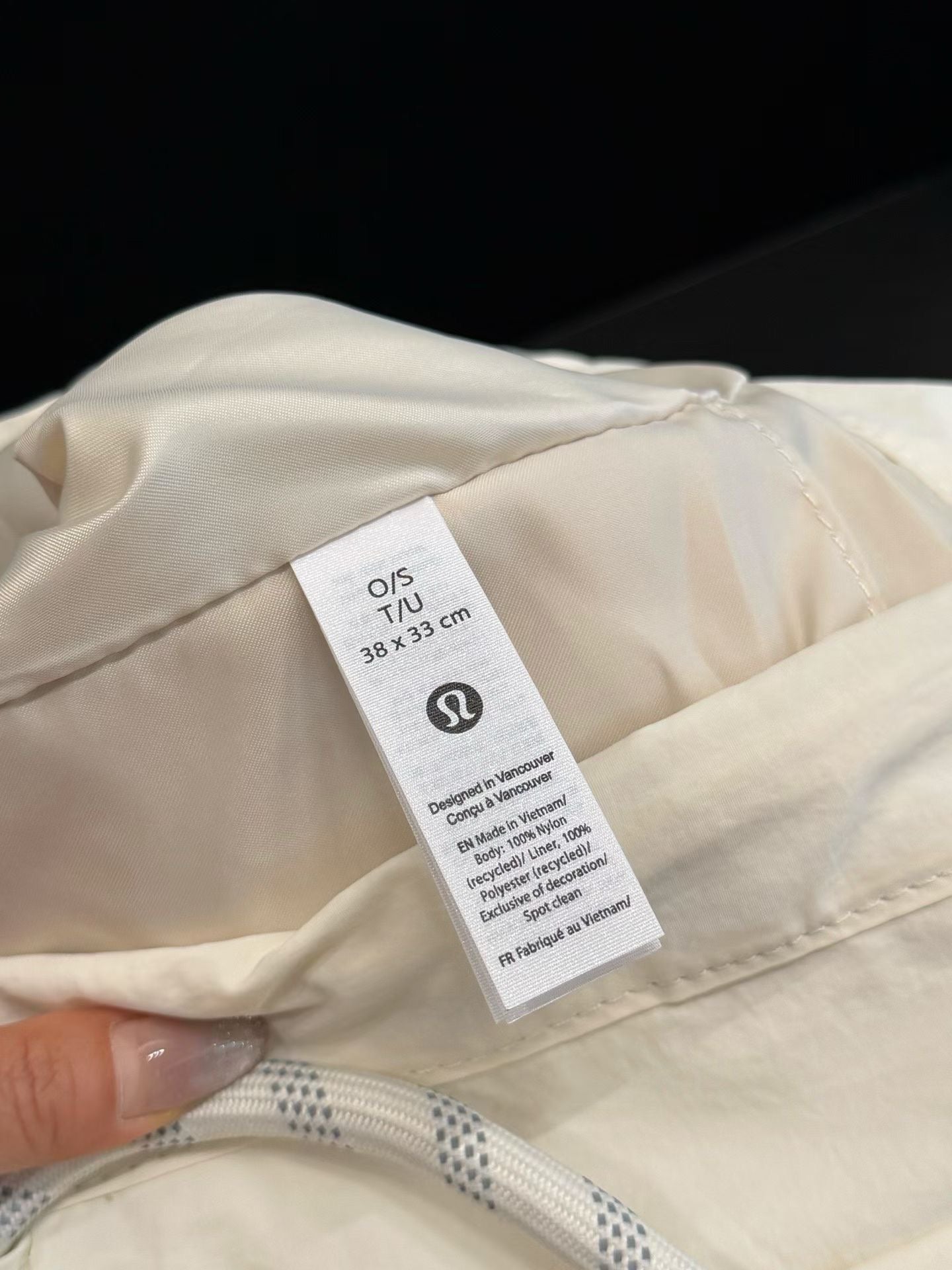 Lululemon tote bag