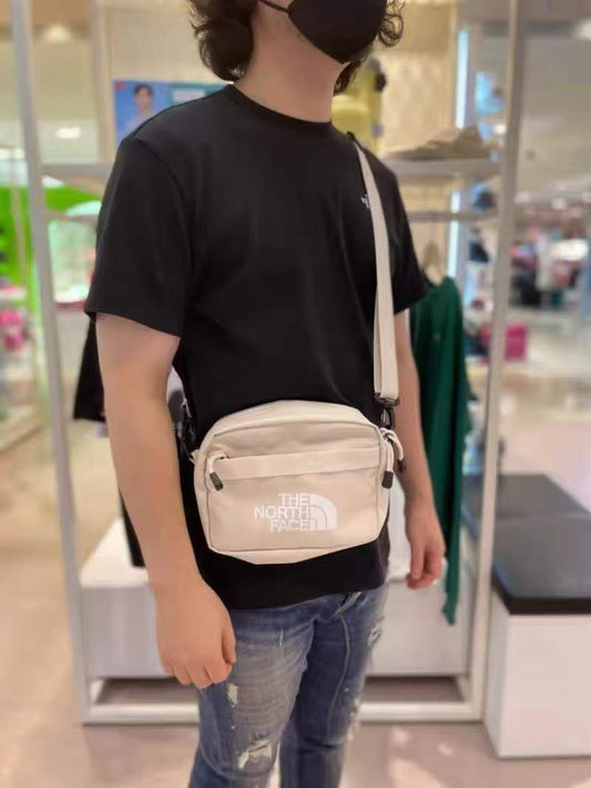 韓國TNF 斜咩袋
